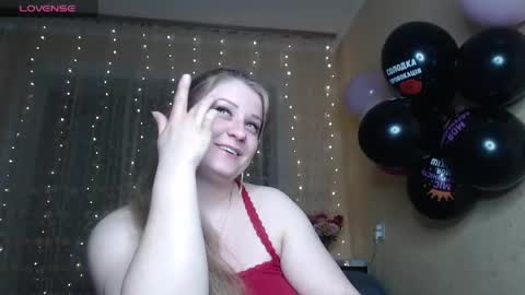Snapshot of mistresscaro chatting on April 2026 08:45:02 PM mistresscaro online show from April 2026 08:45:02 PM