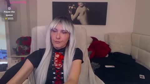 MistressEvelyn  online show from October 2025 05:41:02 AM
