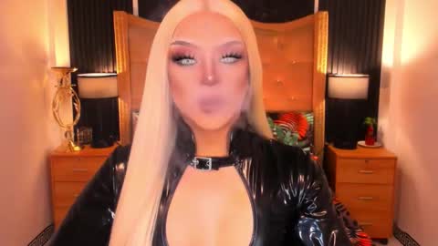 Snapshot of mistressivorykat chatting on March 2026 11:04:02 AM Call me MISS JAS online show from March 2026 11:04:02 AM