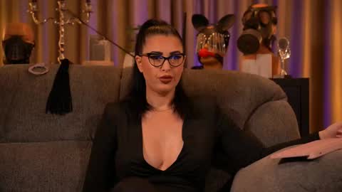 Mistress Kelly online show from September 2025 10:53:02 PM