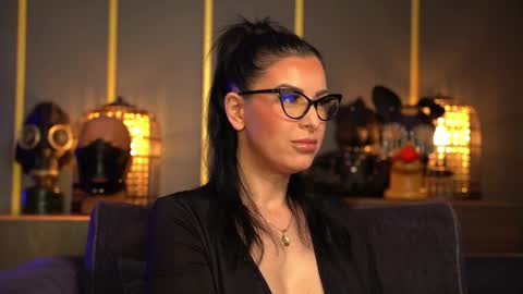 Mistress Kelly online show from March 2026 11:45:02 PM