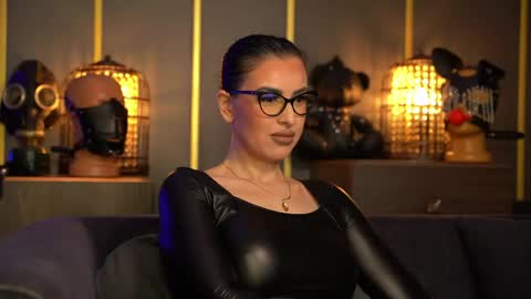 Mistress Kelly online show from April 2026 09:39:33 PM