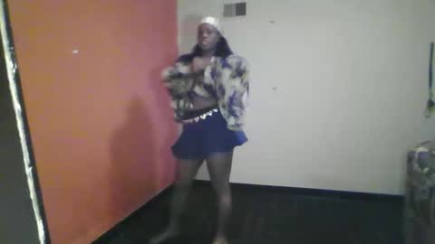 Snapshot of mistressmochareign chatting on March 2026 06:07:02 AM mistressmochareign online show from March 2026 06:07:02 AM