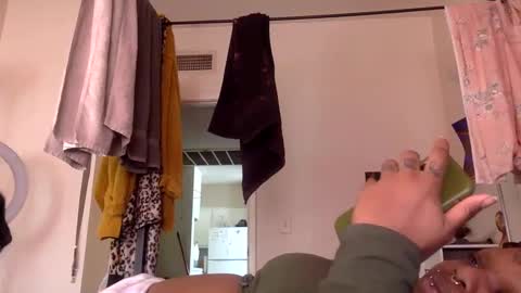 Snapshot of mistressmystii chatting on December 2024 04:49:01 PM Mistress Mystii online show from December 2024 04:49:01 PM