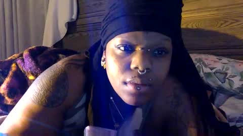 Snapshot of mistressmystii chatting on December 2024 02:31:02 AM Mistress Mystii online show from December 2024 02:31:02 AM