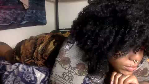 Snapshot of mistressmystii chatting on February 2025 02:33:01 AM Mistress Mystii online show from February 2025 02:33:01 AM