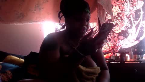 Snapshot of mistressmystii chatting on February 2025 05:43:02 PM Mistress Mystii online show from February 2025 05:43:02 PM