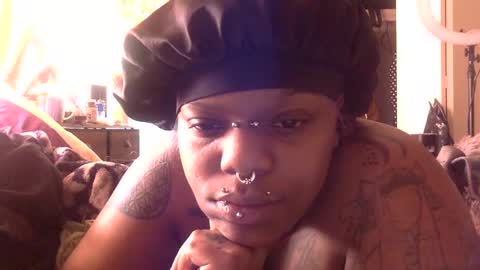 Snapshot of mistressmystii chatting on February 2025 08:19:02 PM Mistress Mystii online show from February 2025 08:19:02 PM