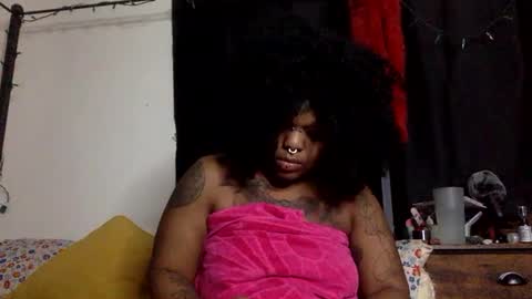 Snapshot of mistressmystii chatting on September 2025 02:02:02 AM Mistress Mystii online show from September 2025 02:02:02 AM