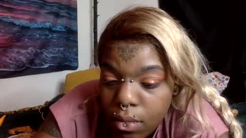 Snapshot of mistressmystii chatting on October 2025 06:03:02 AM Mistress Mystii online show from October 2025 06:03:02 AM