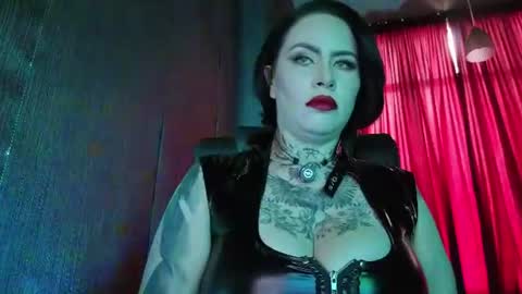 Snapshot of mistressolivia07 chatting on July 2026 05:26:02 PM Mistress olivia online show from July 2026 05:26:02 PM