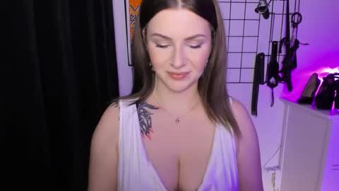 SANDY online show from February 2025 09:58:02 PM