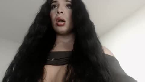 ALICE MADANE online show from October 2025 05:16:02 AM