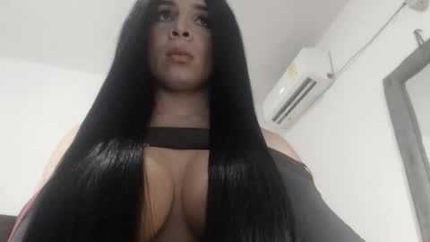 ALICE MADANE online show from November 2025 05:06:01 AM