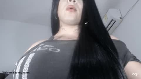 Snapshot of mistressxxalice chatting on April 2026 02:18:01 AM ALICE MADANE online show from April 2026 02:18:01 AM