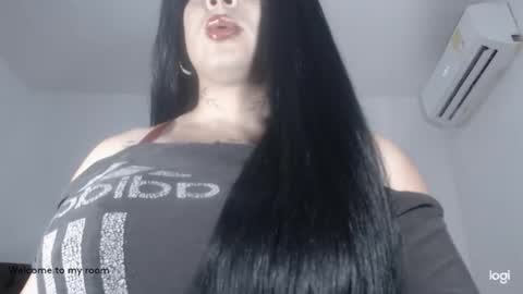 Snapshot of mistressxxalice chatting on May 2026 03:55:01 AM ALICE MADANE online show from May 2026 03:55:01 AM