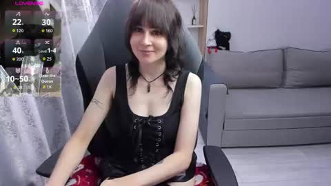 Snapshot of misty_dark chatting on July 2026 04:44:01 PM misty_dark online show from July 2026 04:44:01 PM