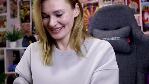 Snapshot of mistybarnes chatting on December 2024 05:33:01 PM MistyBarnes NONUDE MODEL online show from December 2024 05:33:01 PM