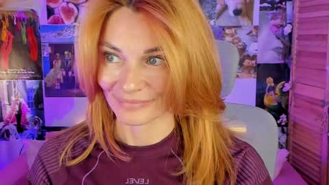 Snapshot of mistybarnes chatting on December 2024 08:42:02 AM MistyBarnes NONUDE MODEL online show from December 2024 08:42:02 AM