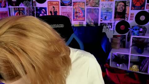 Snapshot of mistybarnes chatting on December 2024 05:35:02 PM MistyBarnes NONUDE MODEL online show from December 2024 05:35:02 PM