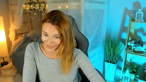 MistyBarnes NONUDE MODEL online show from November 2025 01:22:02 PM