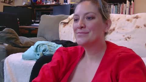 Snapshot of mistymountains96 chatting on March 2026 06:37:01 PM Misty Mountains online show from March 2026 06:37:01 PM