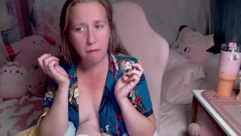 Misty online show from November 2025 10:32:01 PM