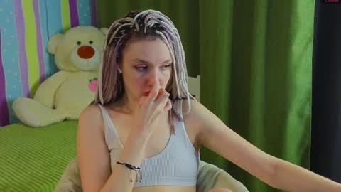 Snapshot of mitch911 chatting on January 2025 09:23:02 AM alice online show from January 2025 09:23:02 AM