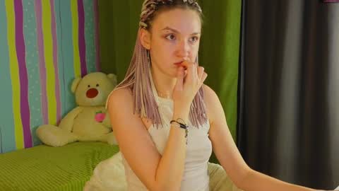 Snapshot of mitch911 chatting on February 2025 05:04:02 PM alice online show from February 2025 05:04:02 PM