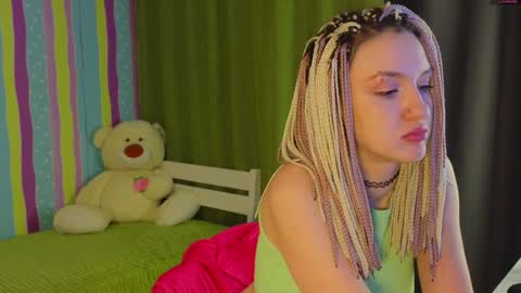 Snapshot of mitch911 chatting on February 2025 01:00:02 AM alice online show from February 2025 01:00:02 AM