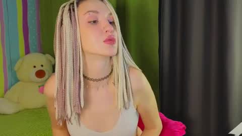 Snapshot of mitch911 chatting on February 2025 08:21:01 PM alice online show from February 2025 08:21:01 PM