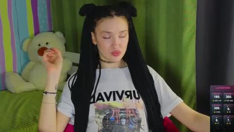 Snapshot of mitch911 chatting on March 2025 08:42:02 PM alice online show from March 2025 08:42:02 PM