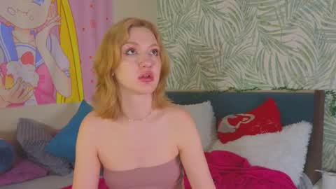 Snapshot of mitch911 chatting on October 2025 05:06:02 AM alice online show from October 2025 05:06:02 AM