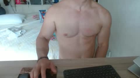 Snapshot of mitcheli chatting on January 2026 04:21:02 PM Onlyfans online show from January 2026 04:21:02 PM