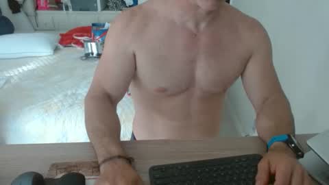 Snapshot of mitcheli chatting on January 2026 02:19:02 PM Onlyfans online show from January 2026 02:19:02 PM