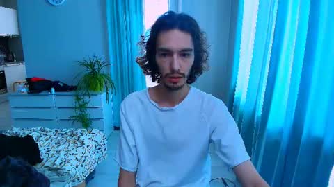 Snapshot of mitchelkurse chatting on June 2026 02:42:01 PM MitchelKurse online show from June 2026 02:42:01 PM