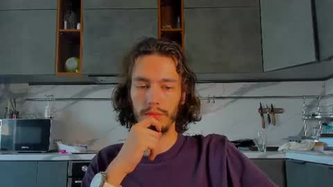 Snapshot of mitchelkurse chatting on July 2026 11:46:02 AM MitchelKurse online show from July 2026 11:46:02 AM
