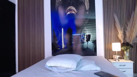 Snapshot of miticabrennet chatting on November 2025 03:37:02 AM Mtica Brennet online show from November 2025 03:37:02 AM