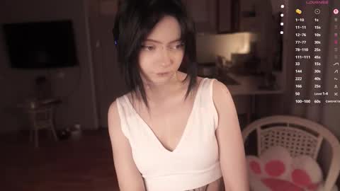 Snapshot of miuri_miy chatting on December 2025 05:54:02 PM Yuka online show from December 2025 05:54:02 PM