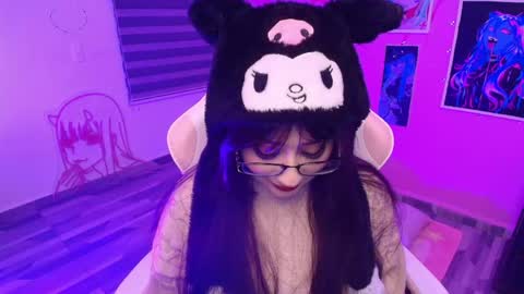 Snapshot of miwaviolet chatting on May 2026 03:58:01 AM Miwa Violet online show from May 2026 03:58:01 AM