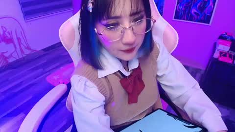 Snapshot of miwaviolet chatting on June 2026 04:06:01 AM Miwa Violet online show from June 2026 04:06:01 AM