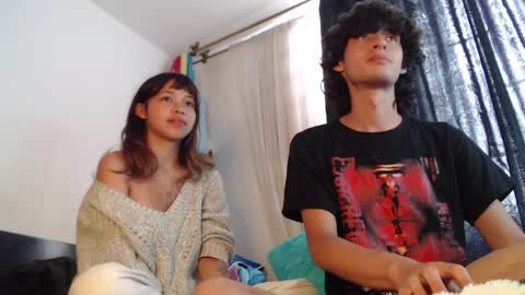 Snapshot of mixipeach chatting on March 2026 08:42:01 PM Naomi and Nekorii online show from March 2026 08:42:01 PM