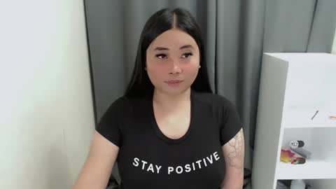 Snapshot of miya_licious chatting on April 2026 12:40:02 PM cassie marie online show from April 2026 12:40:02 PM