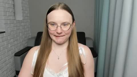 Miya online show from January 2025 12:41:01 AM