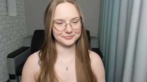 Miya online show from February 2025 07:35:02 PM