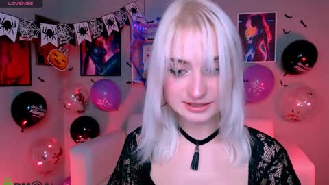 U dream online show from October 2025 07:02:01 PM