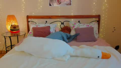 Snapshot of miya_soft chatting on May 2026 01:56:02 AM Miya online show from May 2026 01:56:02 AM