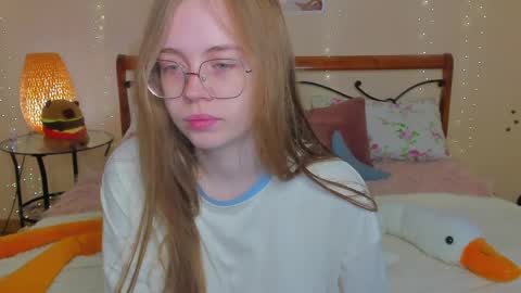 Snapshot of miya_soft chatting on May 2026 01:47:02 AM Miya online show from May 2026 01:47:02 AM