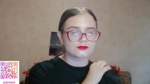 Milana online show from October 2025 01:34:01 PM