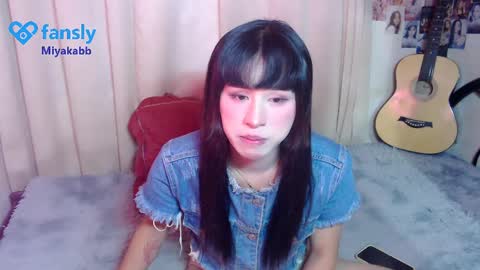 Snapshot of miyakabebe chatting on April 2026 09:52:01 PM Miyakabebe online show from April 2026 09:52:01 PM